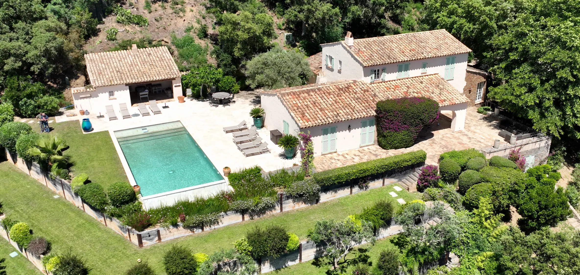 Biens immobiliers, Drone concept 83, Drone Var, Drone, Photos, Vidéos, Fréjus, Saint-Raphaël, Mariage, Villa, Drone photo, Drone vidéo, Prestataire, Mariage drone, Photographe mariage drone, Bâtiment drone, travaux drone, agence immobilière